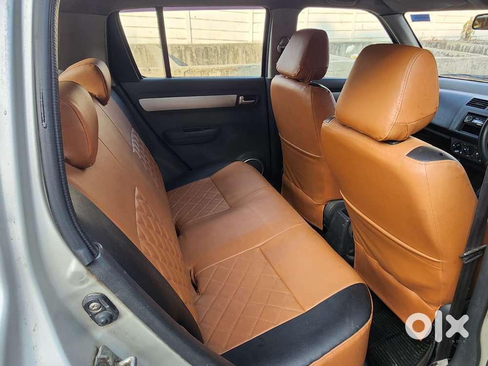 Maruti Suzuki Swift Vxi + Manual, 2010, Cng & Hybrids