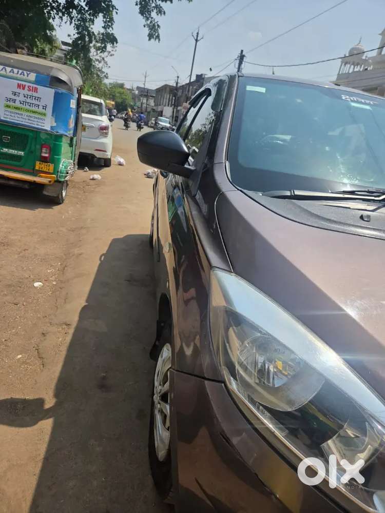 Tata Tiago 2018 Petrol 68000 Km Driven