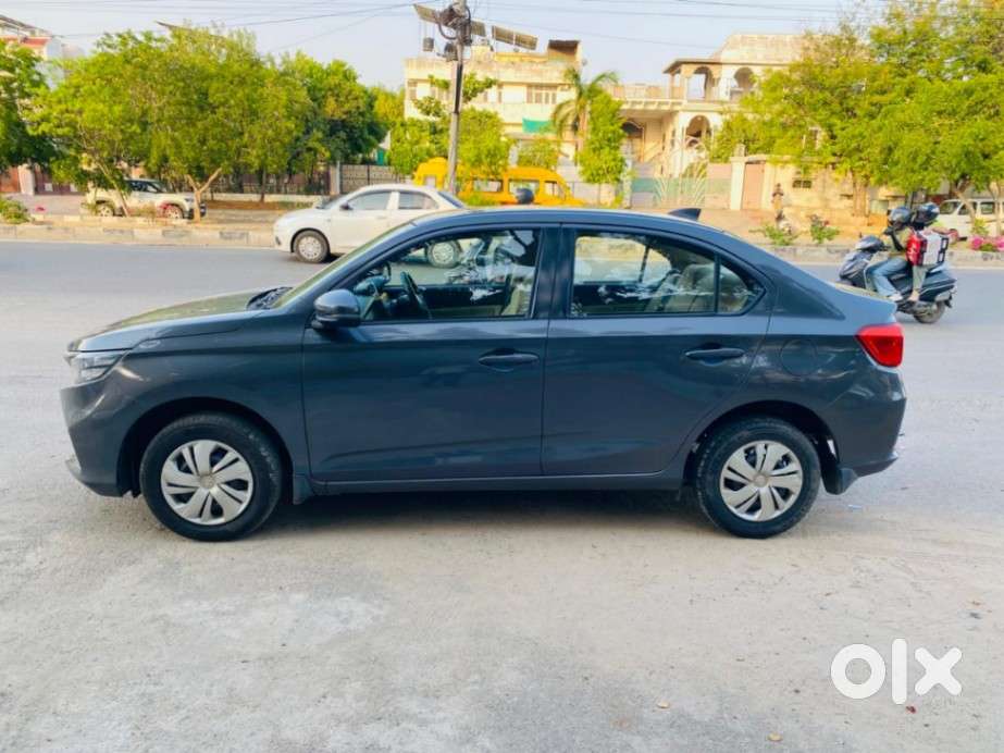 Honda Amaze, 2018, Petrol
