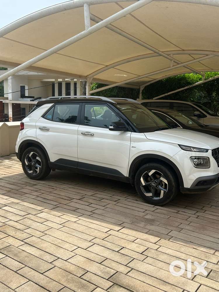 Hyundai Venue Petrol 2019