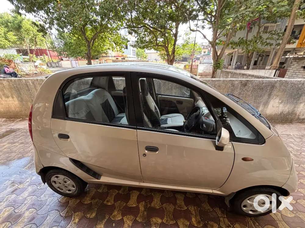 Tata Nano Lx 2013