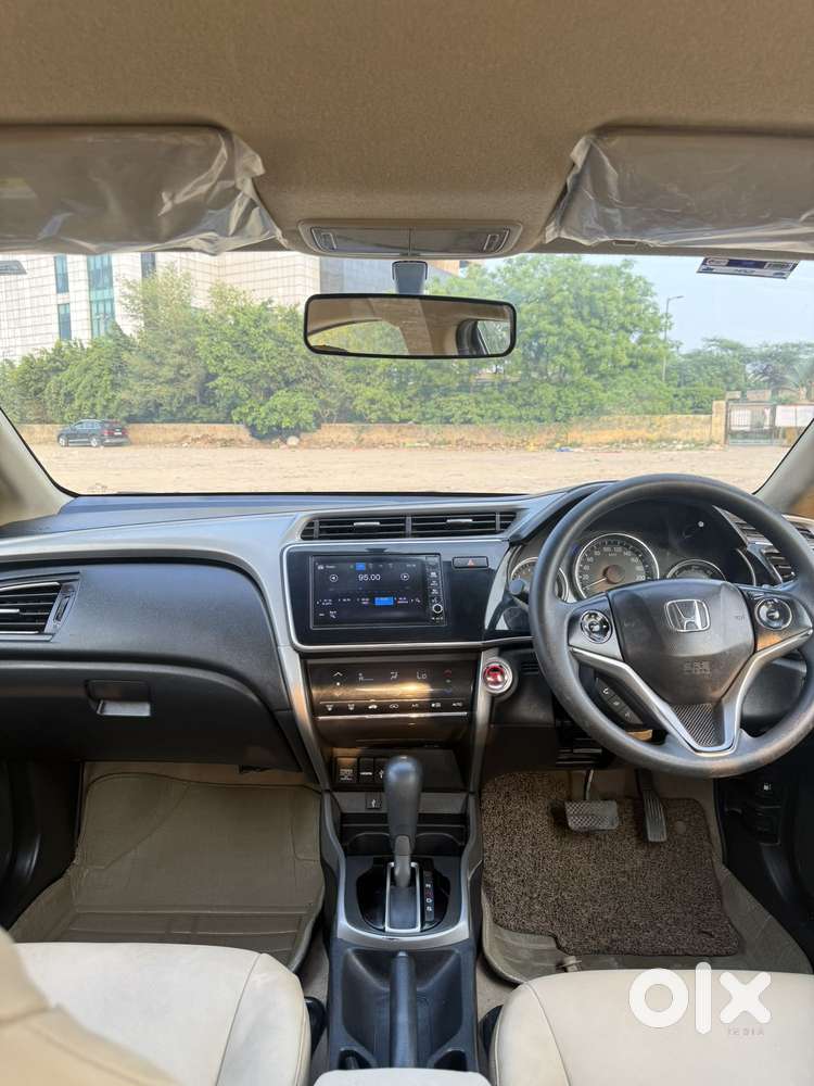 Honda City V At I-vtec, 2017, Petrol