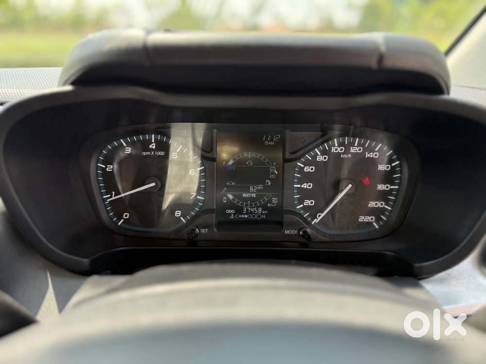 Tata Altroz 1.2 Xt, 2023, Petrol