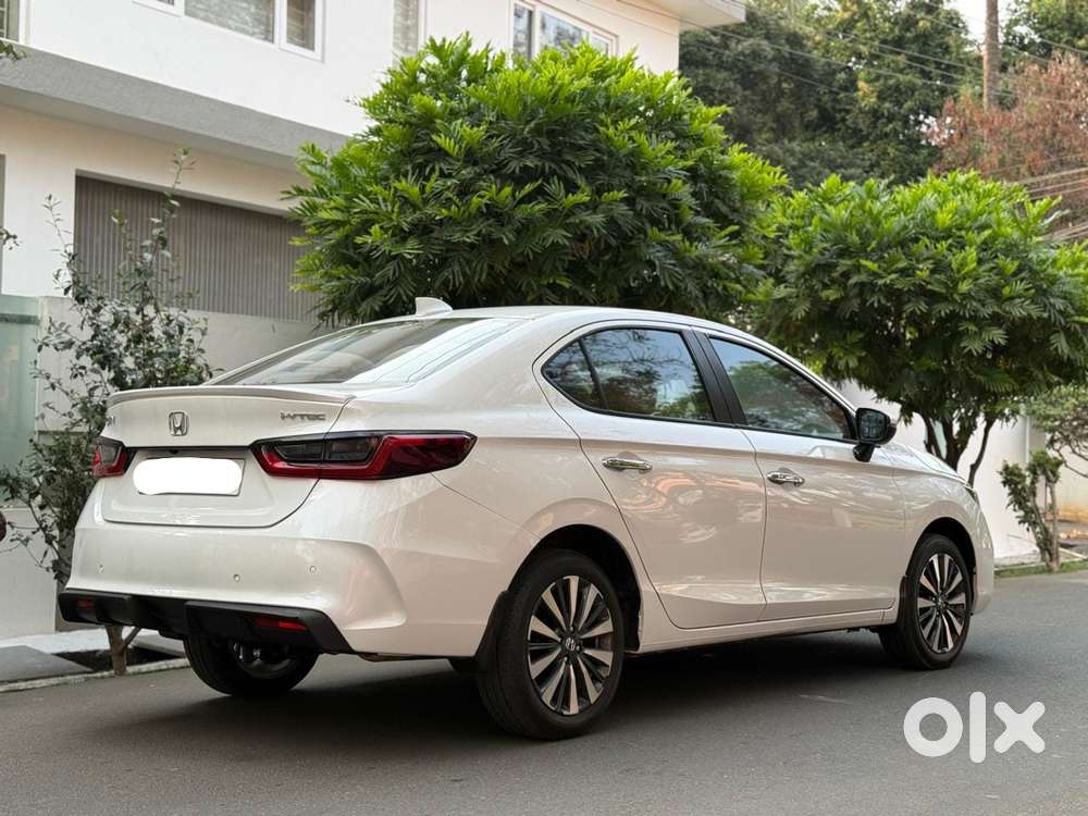 Honda City Zx Petrol Mt, 2023, Petrol