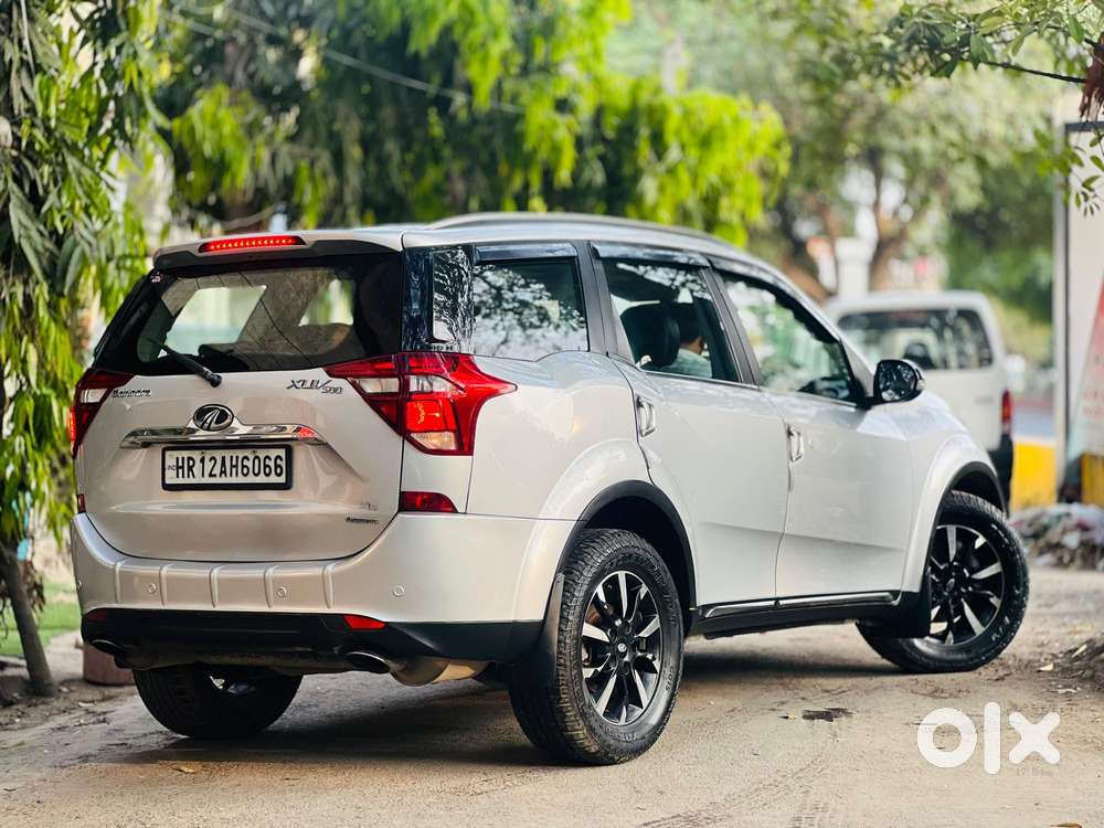 Mahindra Xuv500 W11 Option At Awd, 2018, Diesel