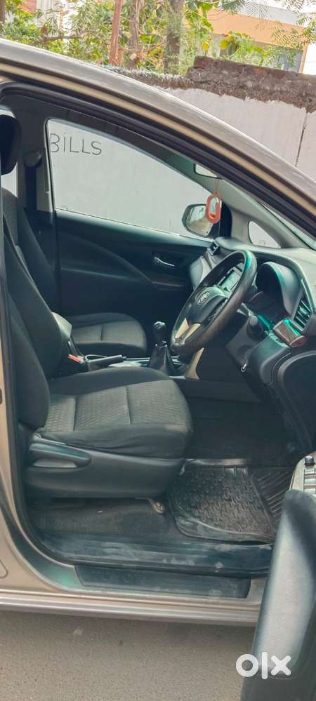 Toyota Innova Crysta 2.4 G Mt 8s, 2017, Diesel