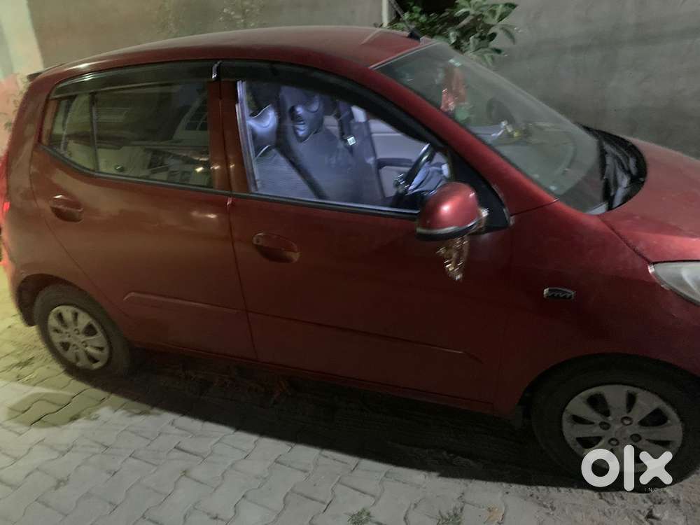 Hyundai I10 Sportz 2012