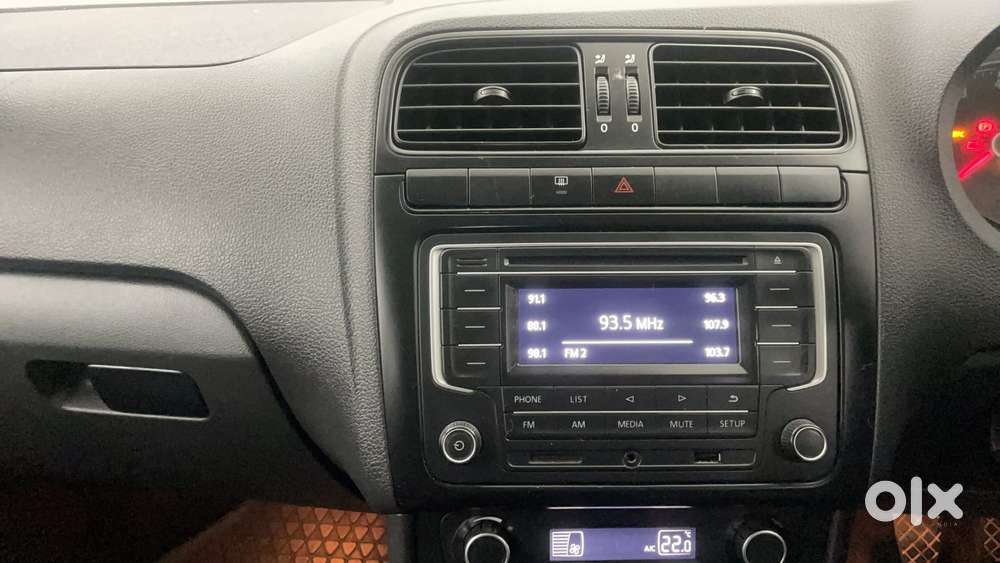 Volkswagen Polo 1.0 Tsi Comfortline At, 2021, Petrol