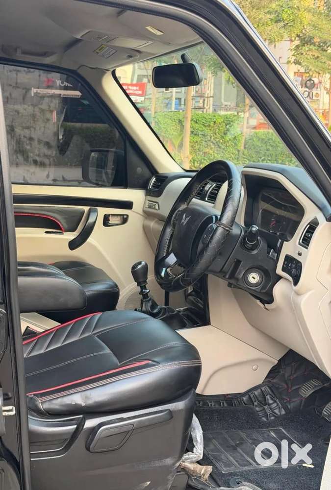 Mahindra Scorpio Classic, 2024, Diesel