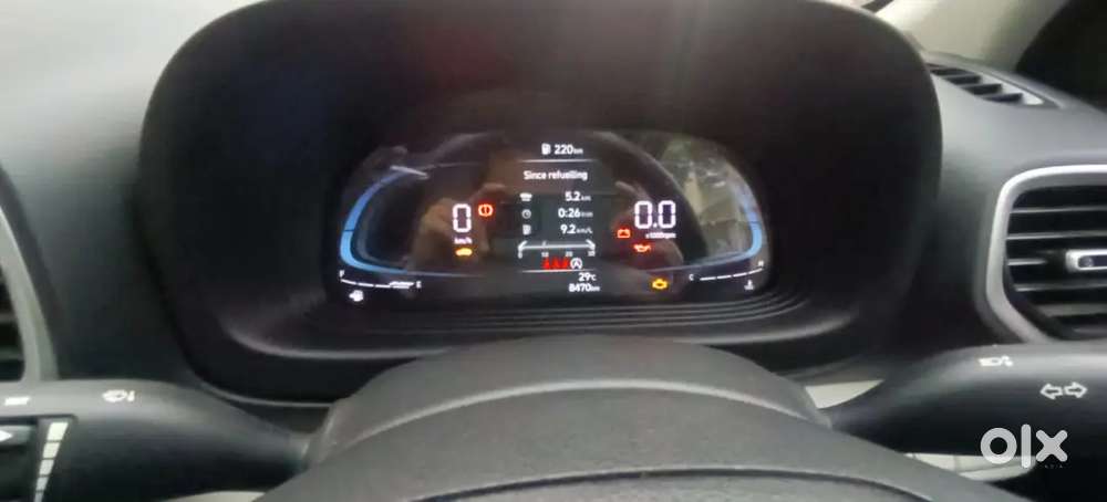 Hyundai Venue S(o) Plus 2025 Petrol 8400 Km Driven