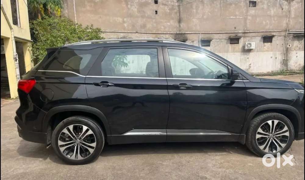 Mg Hector Sharp Cvt Top Variant