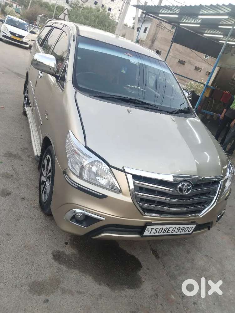 2008 Innova Type 4 Golden Colour Very Good Condition