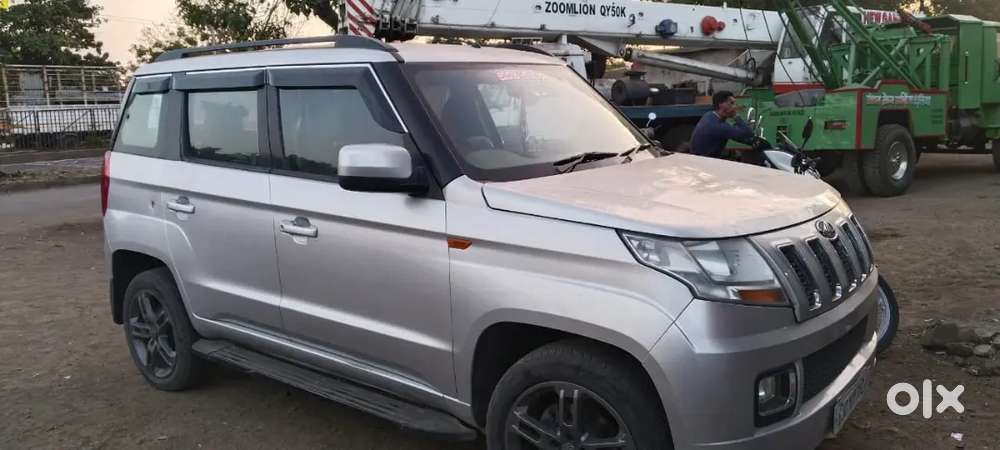 Mahindra Tuv 300 2017