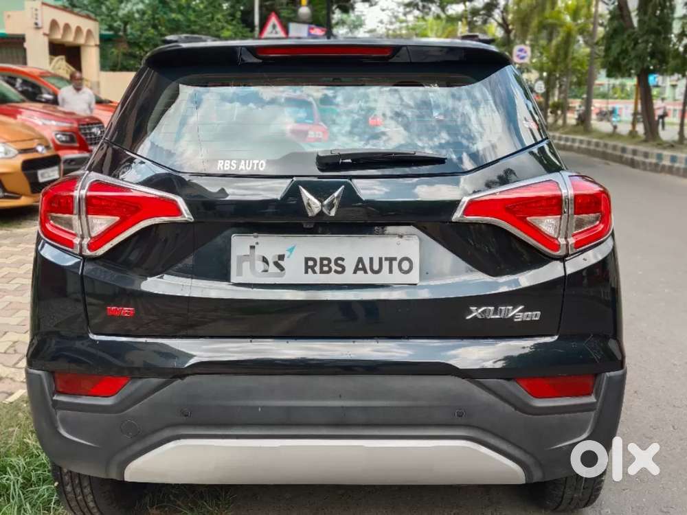 Mahindra Xuv300 W8, 2022, Petrol