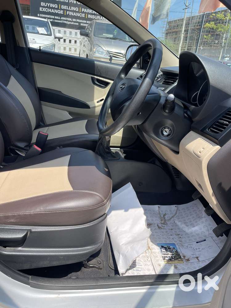 Hyundai Eon Magna Optional, 2015, Petrol