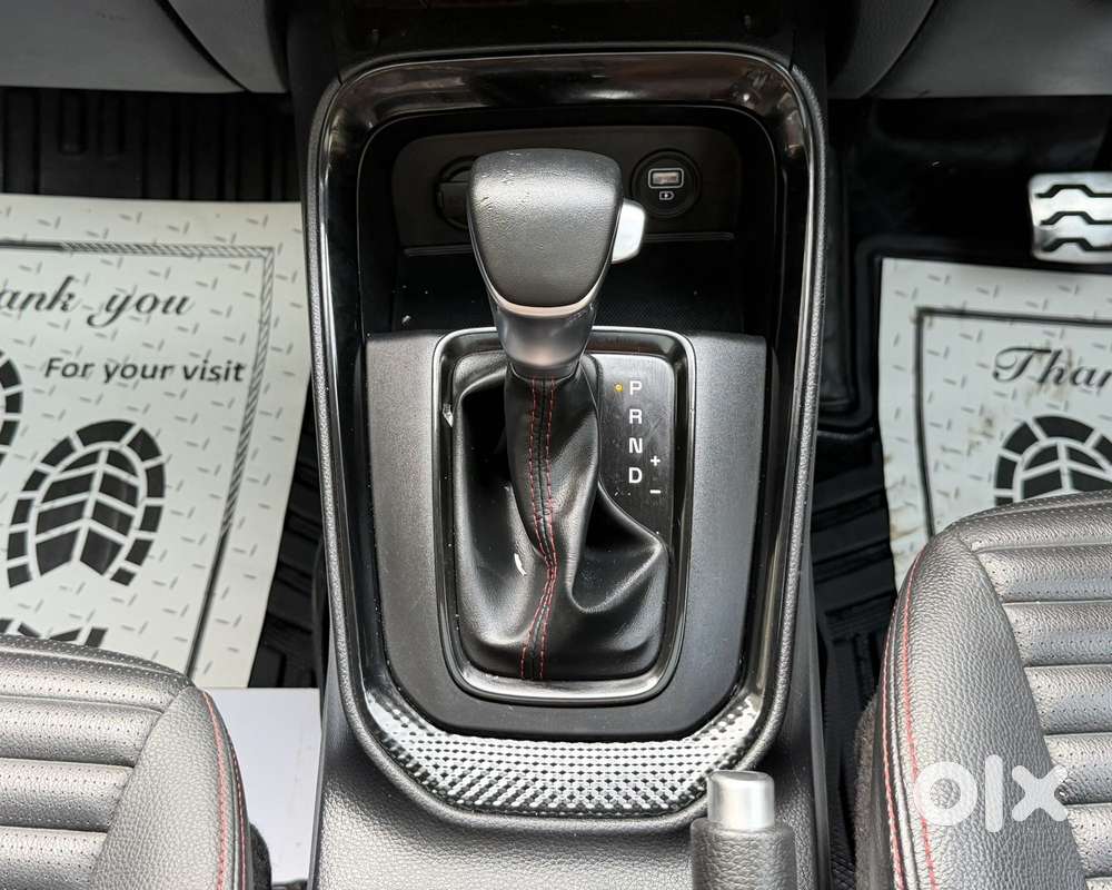 Kia Sonet Gtx Plus Turbo Dct, 2023, Petrol