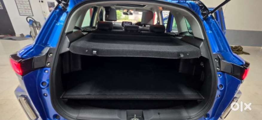 Toyota Urban Cruiser Hyryder 1.5 V Hybrid, 2022, Petrol