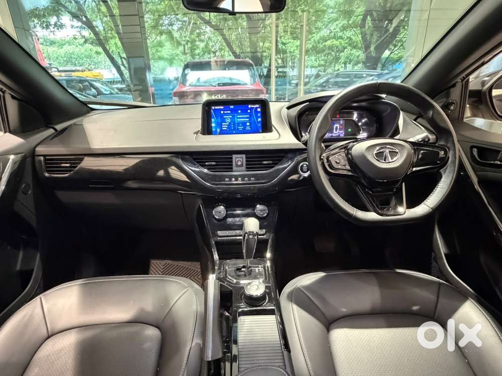 Tata Nexon 1.2 Revotron Xza Plus Luxs Red Dark Edition Amt, 2023, Pe..