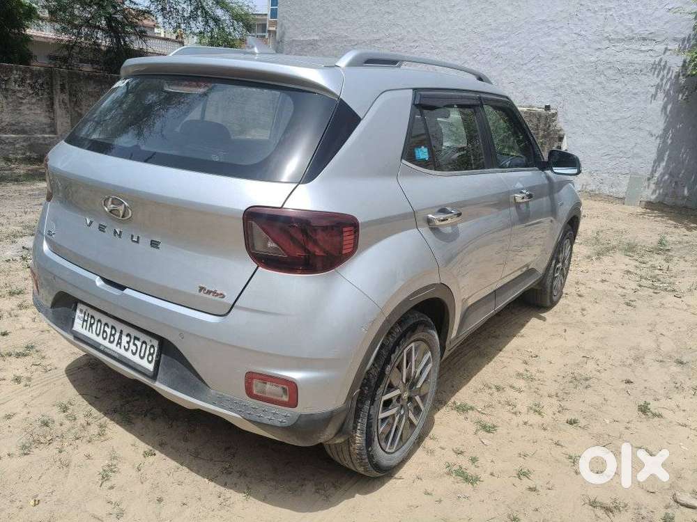 Hyundai Venue Sx Opt Turbo, 2022, Petrol
