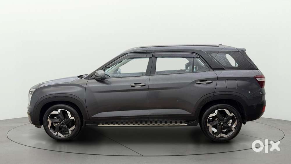 Hyundai Alcazar 2.0 Signature (o) Petrol At 6 Str, 2022, Petrol