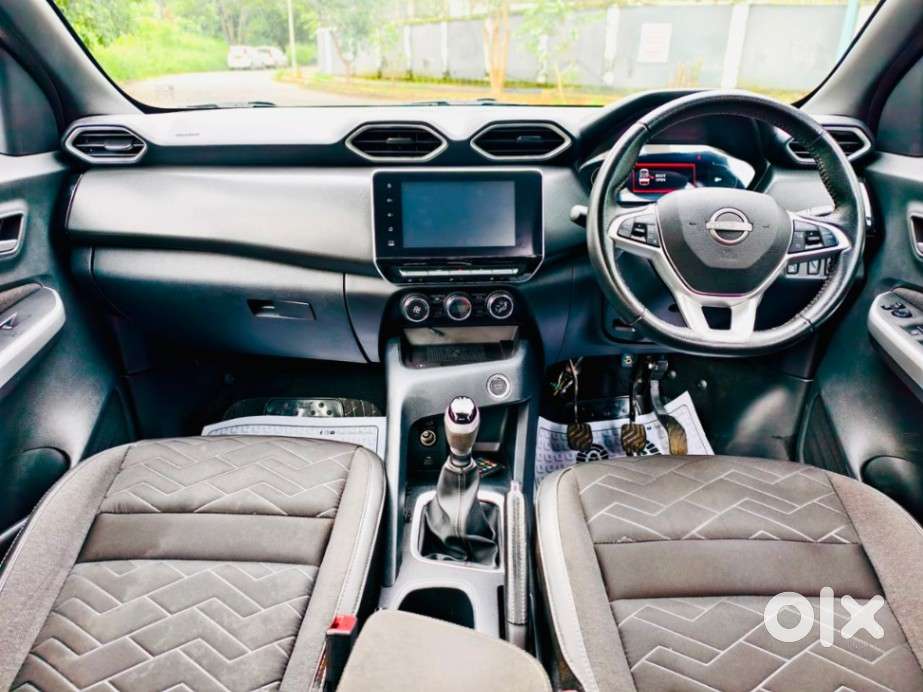 Nissan Magnite 1.0 Xv, 2023, Petrol
