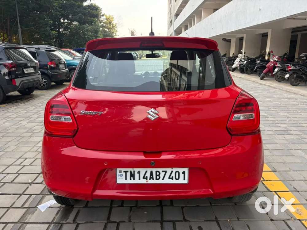 Maruti Suzuki Swift Vxi, 2022, Petrol