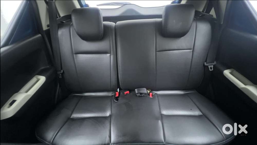 Maruti Suzuki Ignis 1.2 Alpha Mt Dual Tone, 2018, Petrol