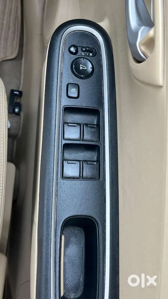 Honda Amaze 2017 Vx Cvt Automatic Top End Model