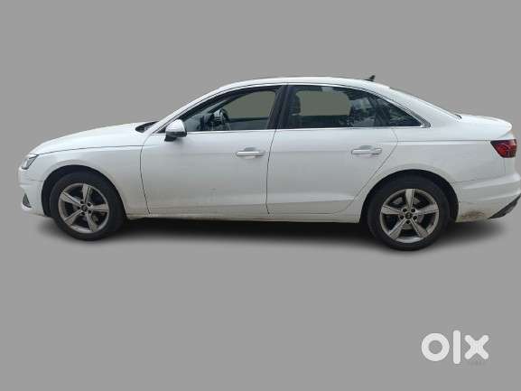 Audi A4 2.0 Premium Plus 40 Tfsi, 2023, Petrol