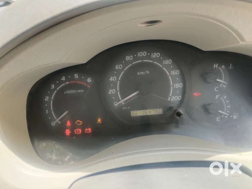 Toyota Innova 2011 Diesel 7 Str
