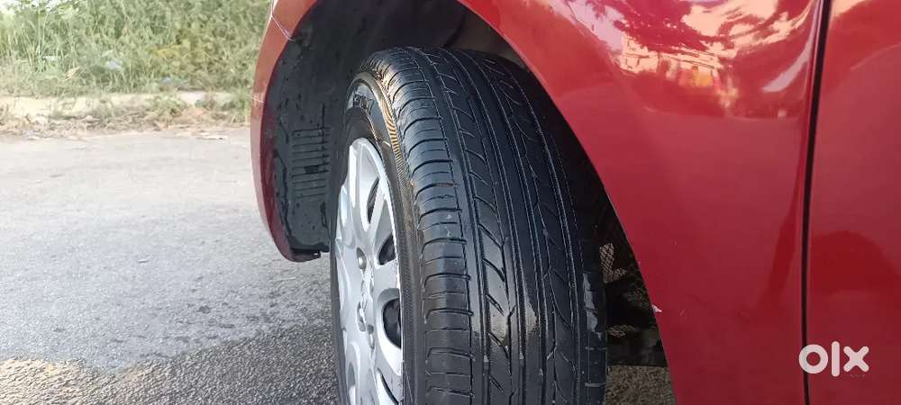 Hyundai New I20 2011 Petrol 33000 Km Driven