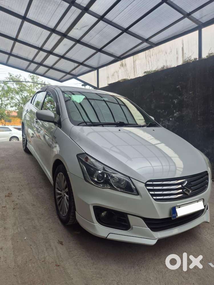 Maruti Suzuki Ciaz 1.5 Delta Shvs Mt, 2016, Diesel