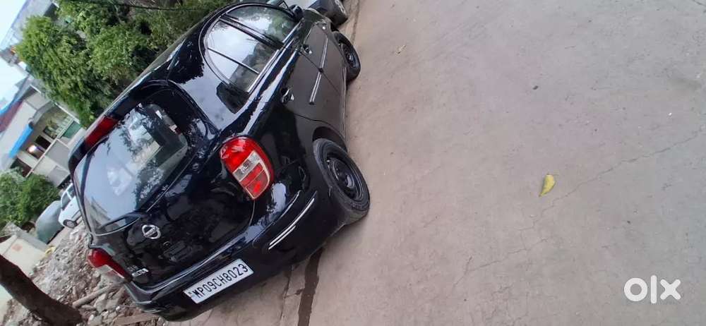 Nissan Micra Petrol+cng 2011