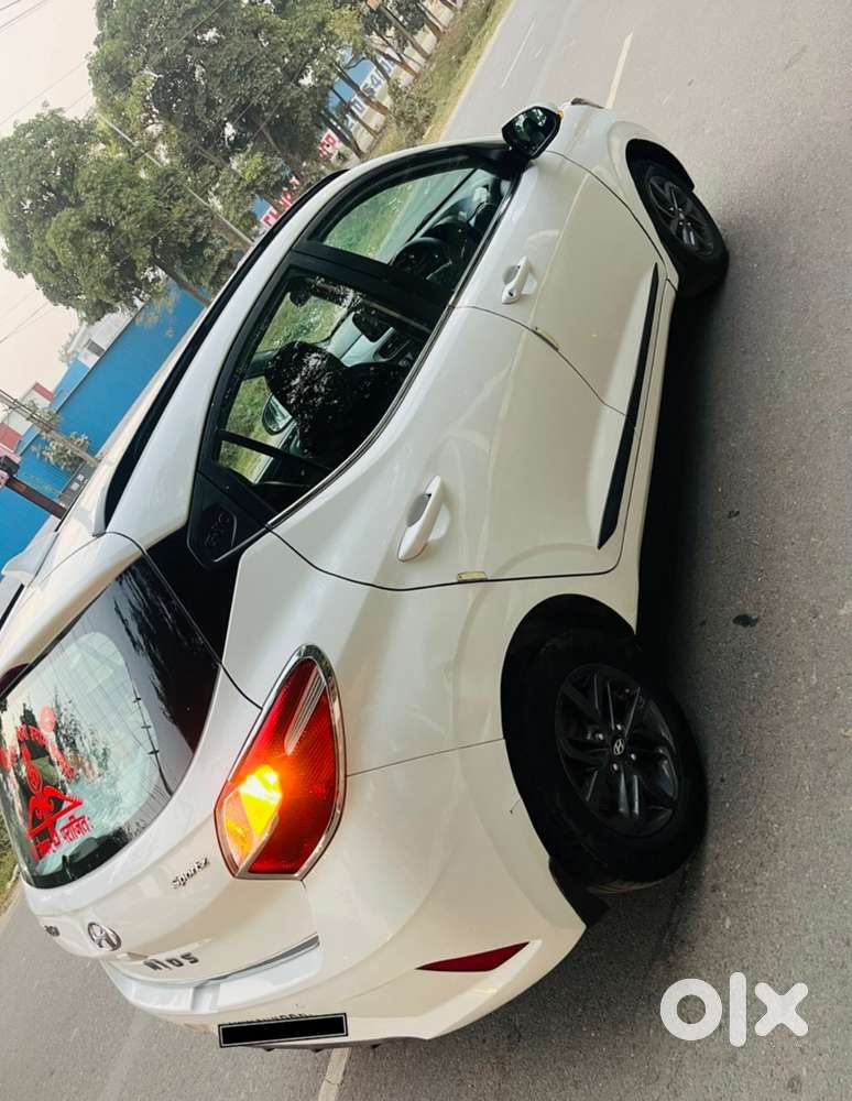 Hyundai Grand I10 Sportz 2022 Cng Year