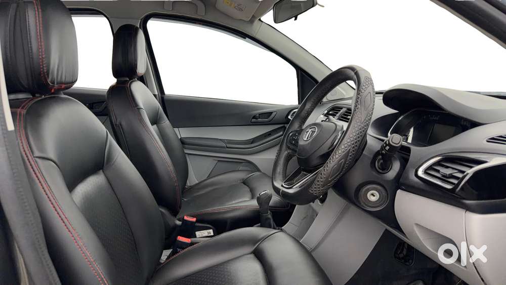 Tata Tiago 1.2 Revotron Xt Rhythm, 2023, Petrol