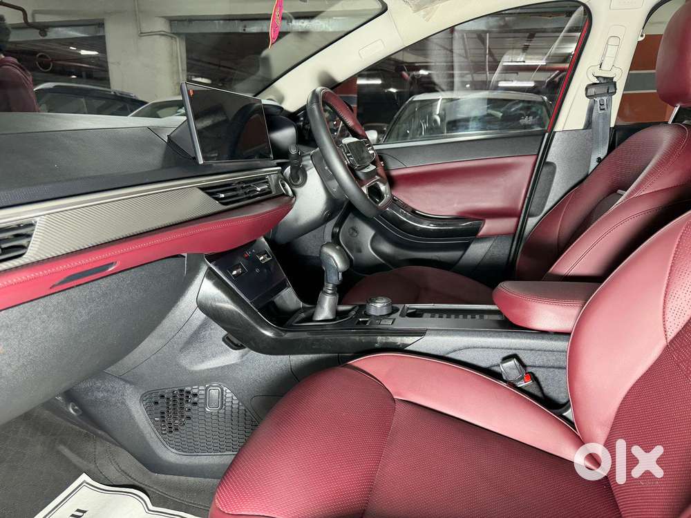 Tata Curvv Accom + A Dmt, 2024, Petrol