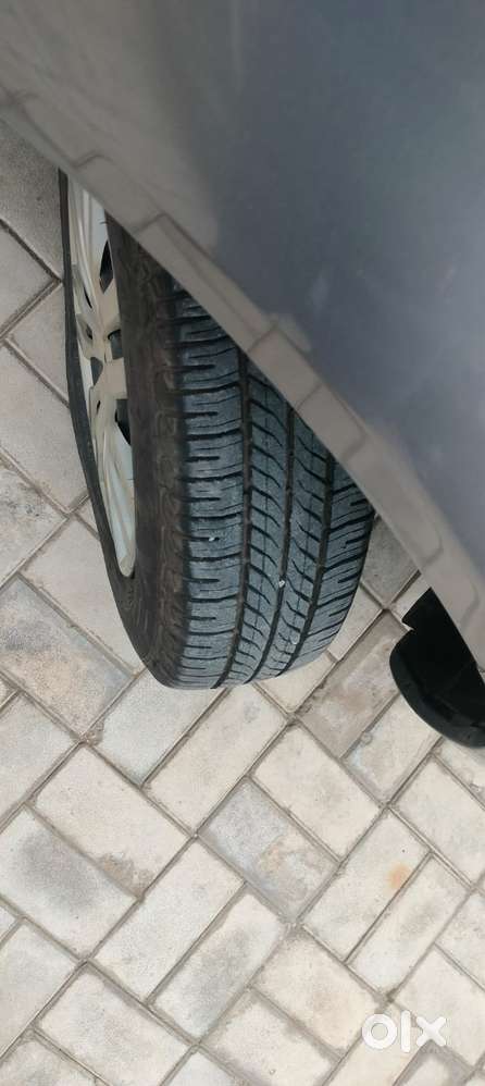 Maruti Suzuki Dzire 1.2 Vxi, 2014, Petrol
