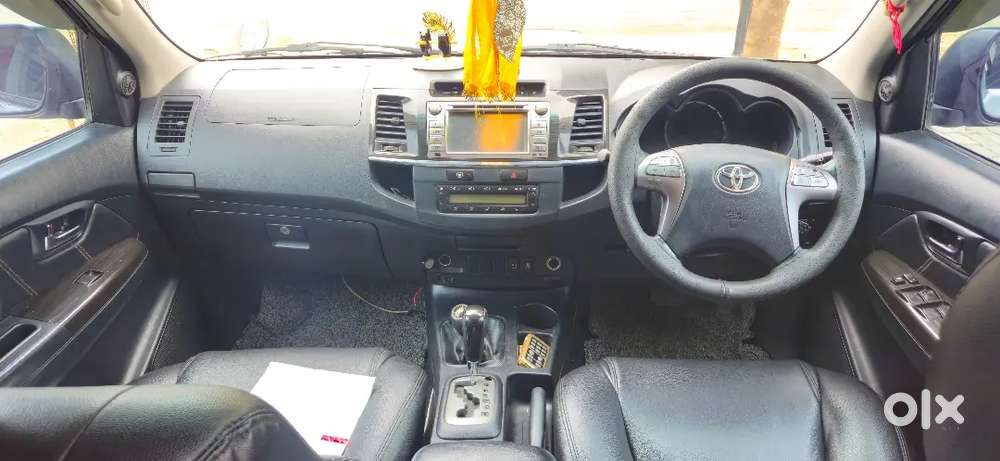 Toyota Fortuner 2015