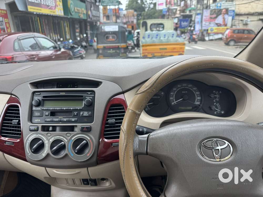 Toyota Innova 2.0 Vx 8 Str, 2005, Diesel