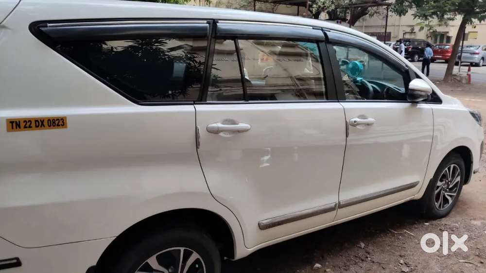 Toyota Innova Crysta 202 Diesel 135000 Km Driven