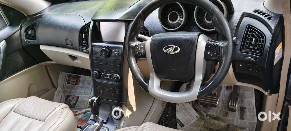 Mahindra Xuv500 2.2 W10 Sportz Edition Mt, 2017, Diesel