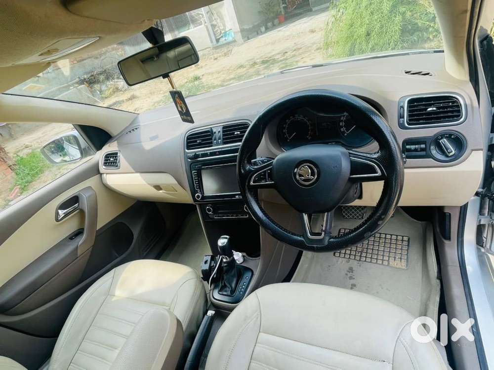 Skoda Rapid 2015 Diesel 90000 Km Driven