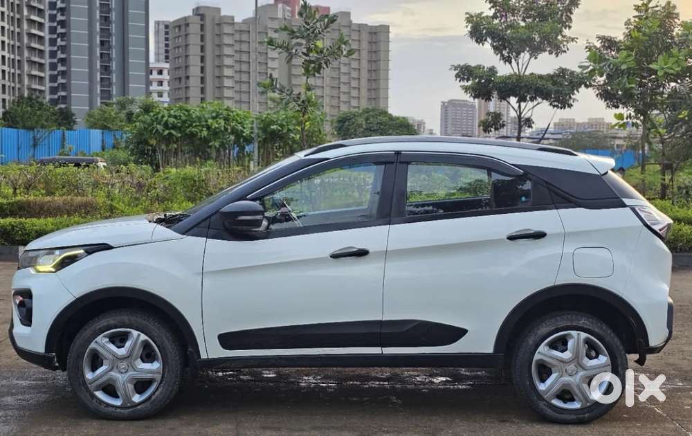 Tata Nexon 1.2 Revotron Xm, 2022, Petrol