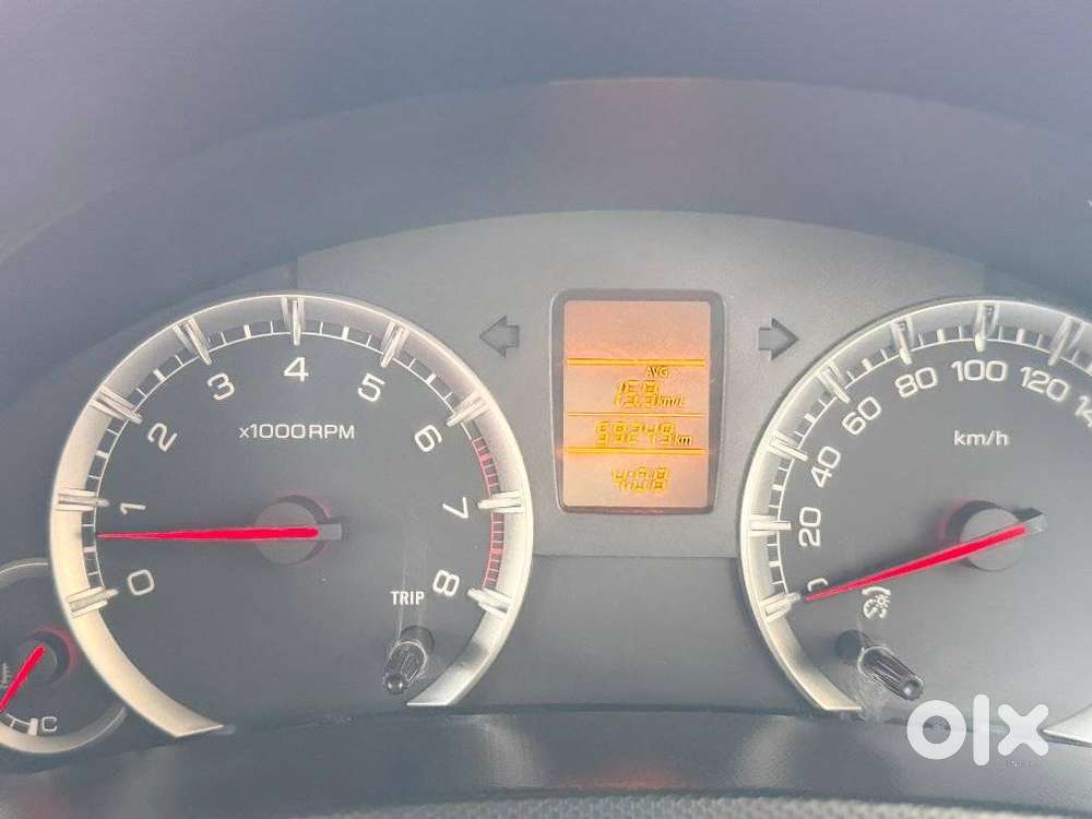 Maruti Suzuki Swift Vxi Optional, 2016, Petrol
