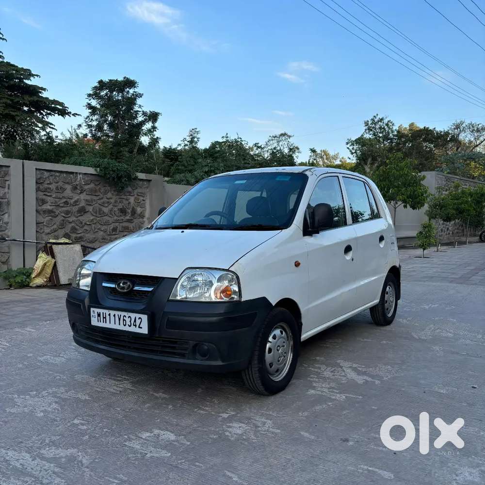  Hyundai Santro Xing Xl  Reliable Petrol Hatchback For Daily Use