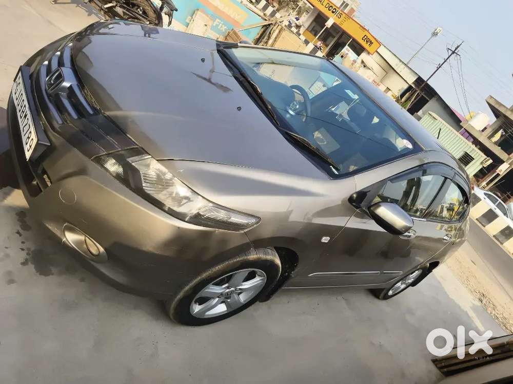 Honda City 2010 Car Variant
