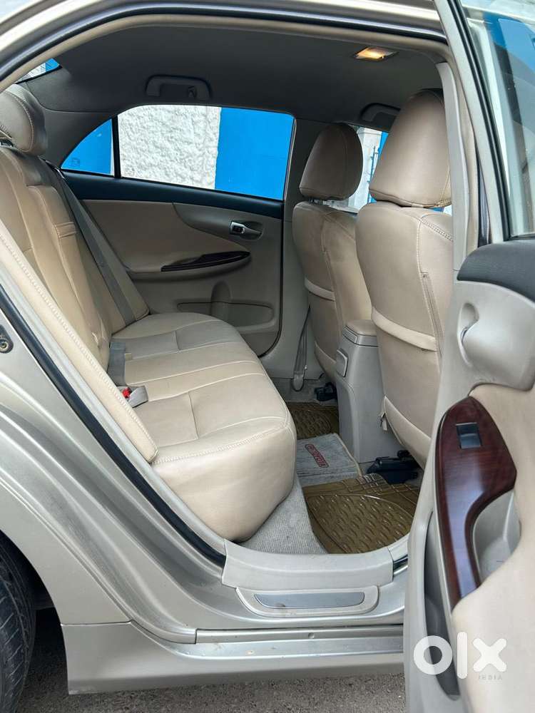 Toyota Corolla Altis 2010-2013 G, 2012, Petrol