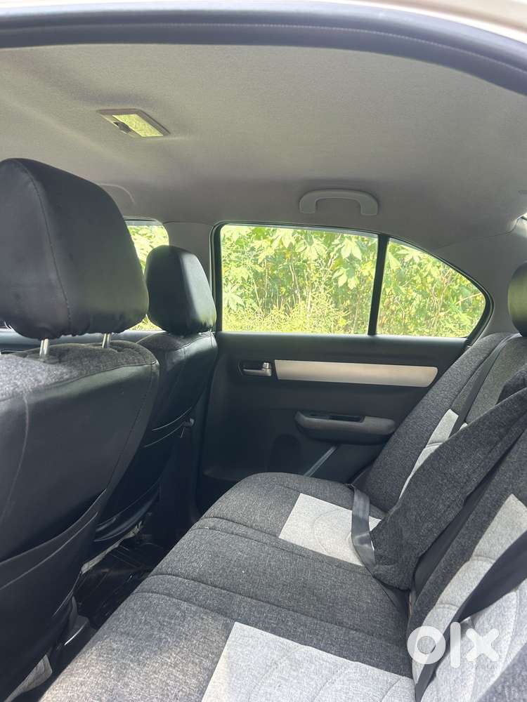 Maruti Suzuki Swift Dzire Vxi Optional, 2011, Petrol