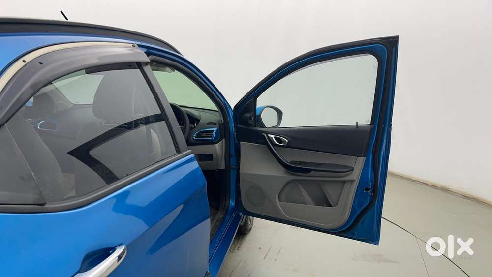 Tata Tiago 1.2 Revotron Xz Plus, 2019, Petrol