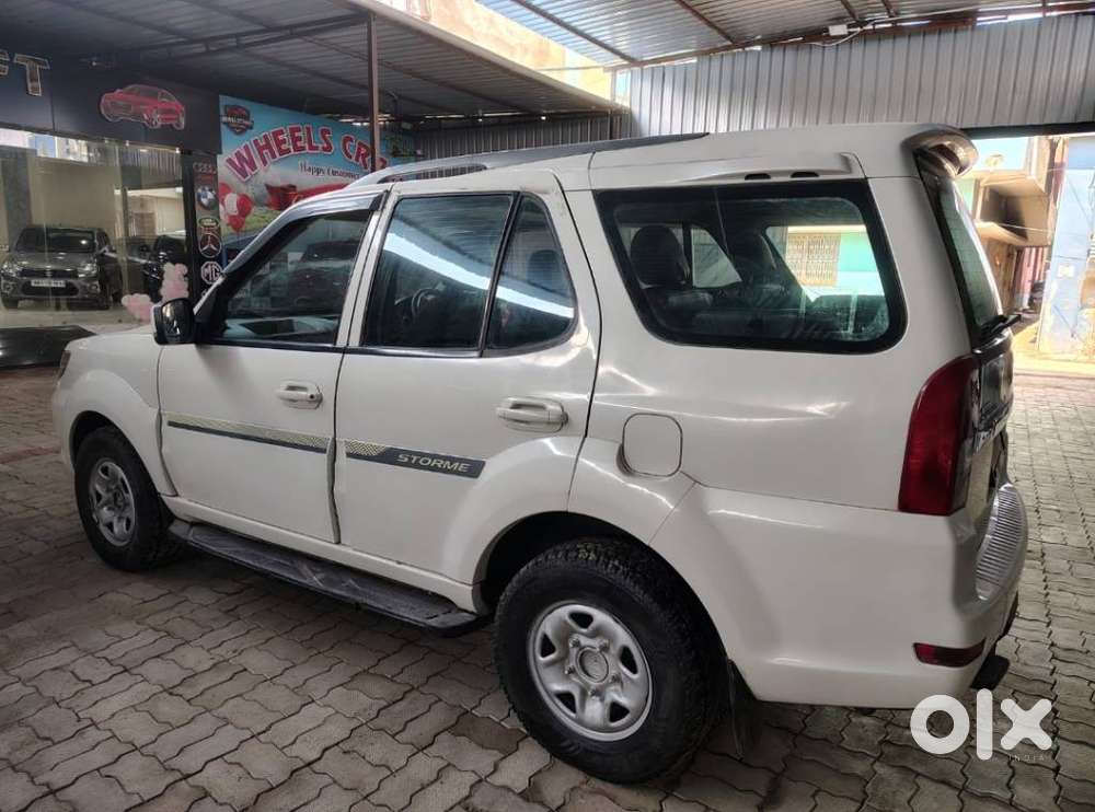 Tata Safari Storme [2015-2019] 2.2 Ex 4x2, 2017, Diesel